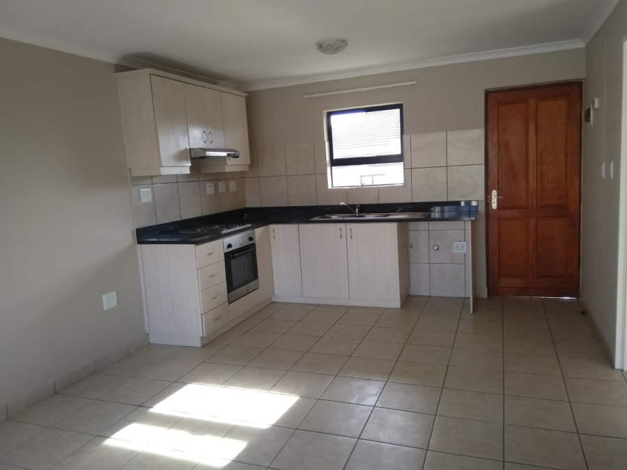 To Let 2 Bedroom Property for Rent in Burgundy Estate Western Cape